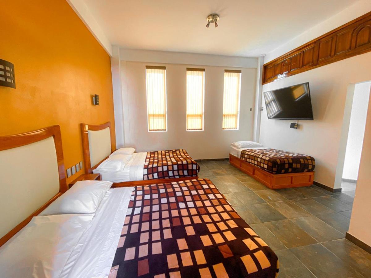 Hotel y Restaurant Fandangos Asuncion Nochixtlan Bagian luar foto