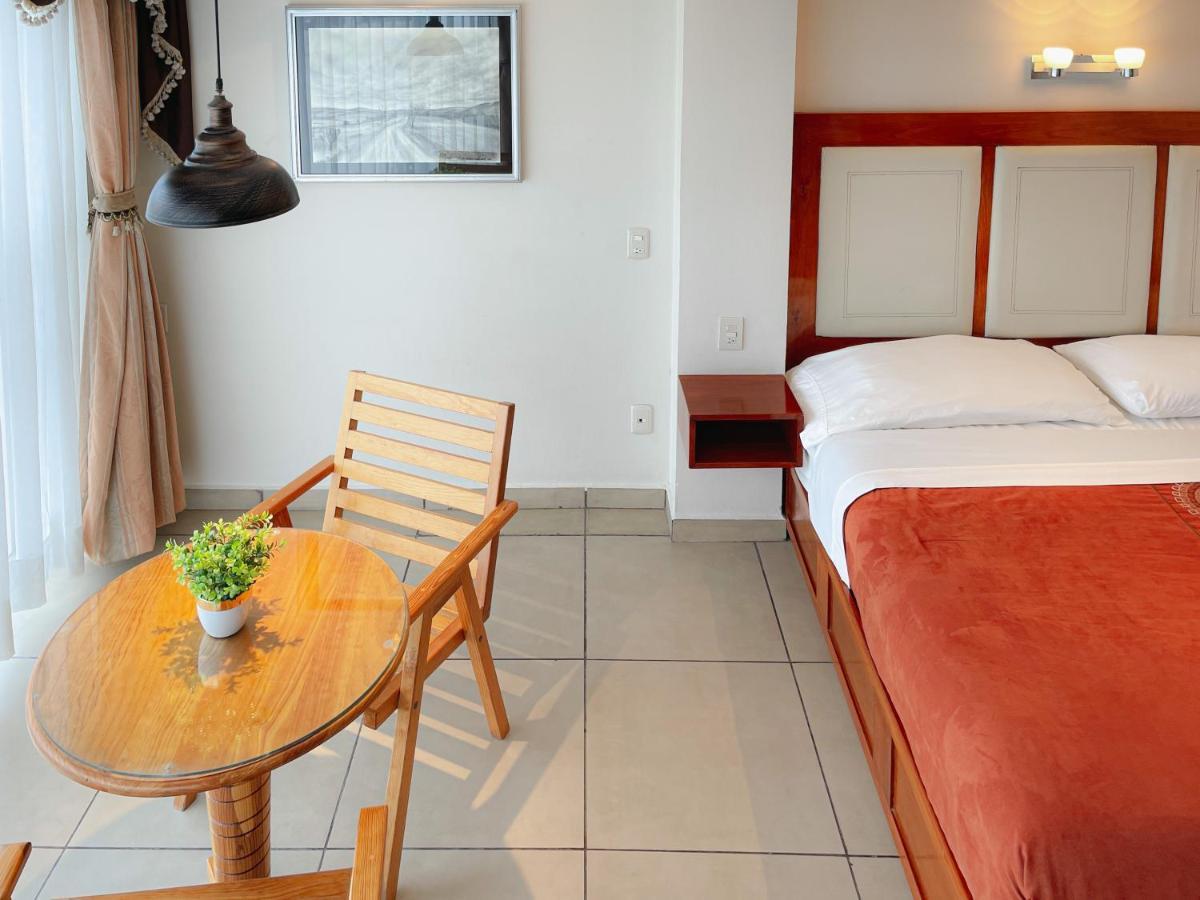 Hotel y Restaurant Fandangos Asuncion Nochixtlan Bagian luar foto