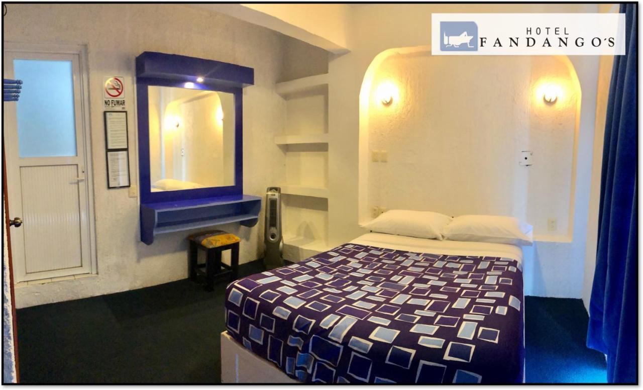 Hotel y Restaurant Fandangos Asuncion Nochixtlan Bagian luar foto